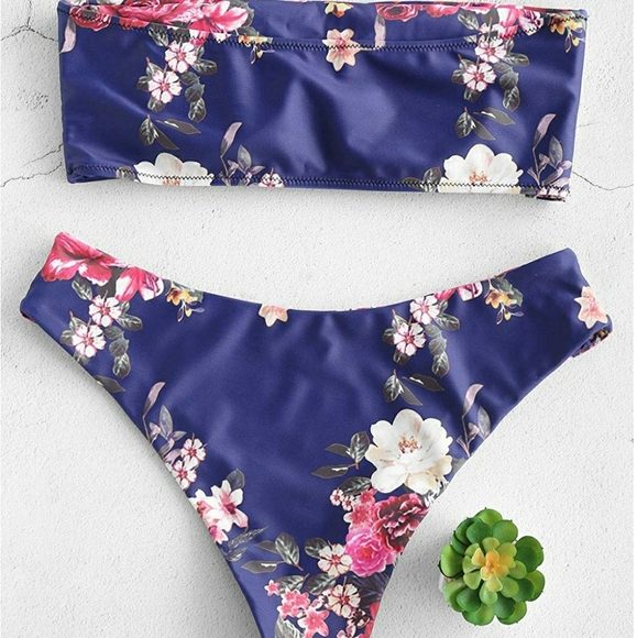 Women Strapless bikini set - Picture 8 of 8